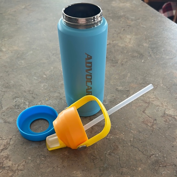 Advocare Blue Water Bottle with Yellow Lid - Picture 3 of 4